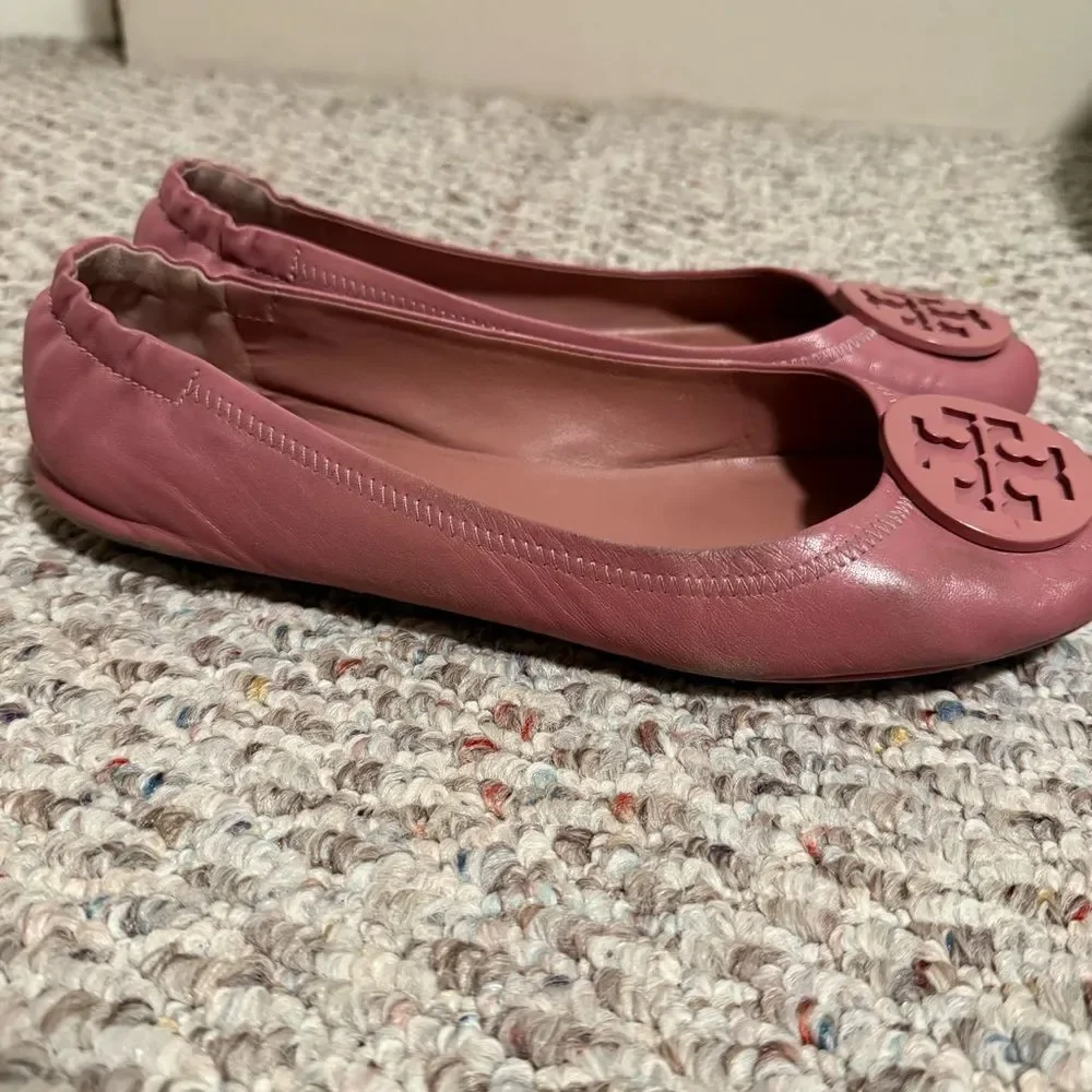 Tory Burch Minnie Travel Ballet with Leather Logo in Rosa- Size 9.5